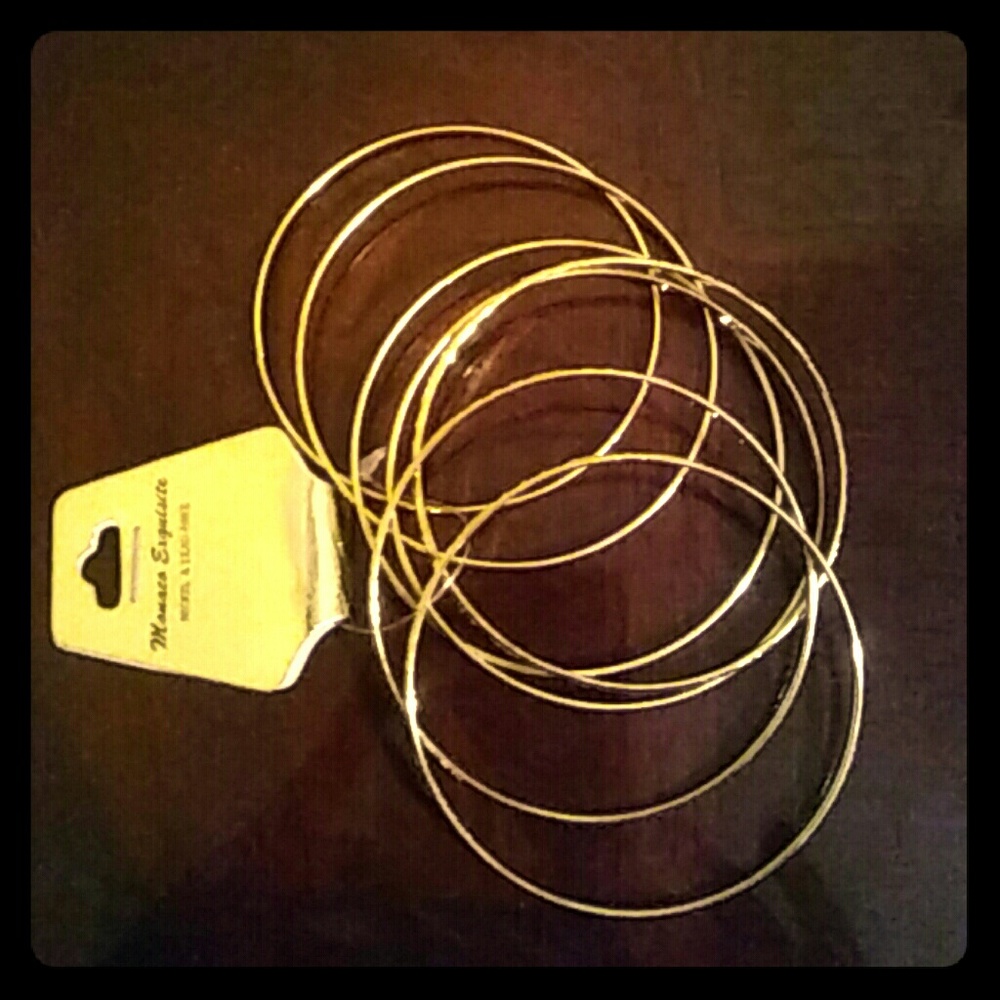 Brand New Shiny Gold Bangel Bracelets